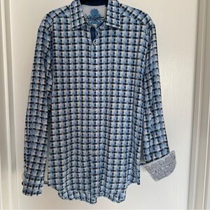 Robert Graham black & blue modern check dress shirt w/embroidered back detail.